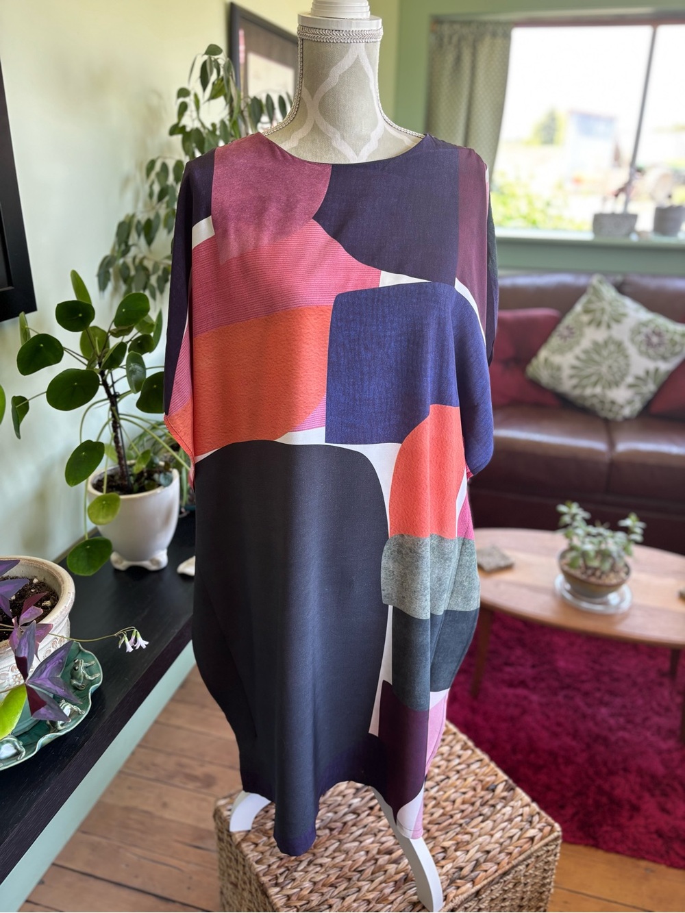 ELK brand Colorblock Shift Dress -size 4